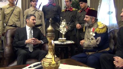 kkka -  Gazi Osman Paşa Müzesinin anahtarı Paşayı canlandıran aktöre teslim edildi  Videosu