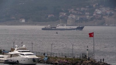 Rus askeri gemisi Çanakkale Boğazı'ndan geçti - ÇANAKKALE