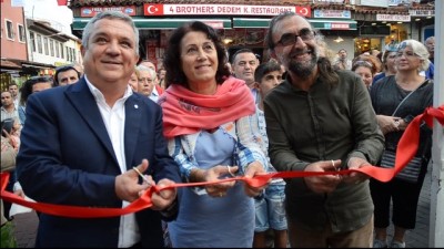  Türkiye’nin ilk mikro minyatür sergi alanı Kuşadası’nda açıldı