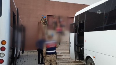 cezaevi araci - Erzincan'daki 'FETÖ'nün mütevelli heyeti' davası Videosu