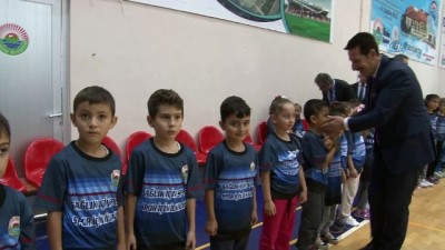 badminton -  Sağlık için spor, spor için İlkadım  Videosu