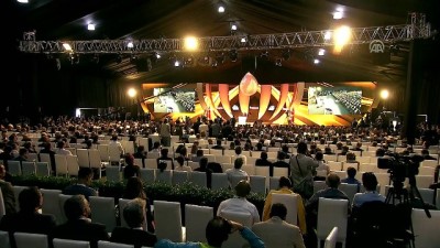 Aliyev :'Türkiye, Recep Tayyip Erdoğan'ın liderliği sayesinde dünya çapında büyük bir güce ulaştı'- İZMİR