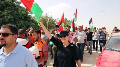 İsrail güçlerinden Han el-Ahmer'deki gösteriye müdahale - KUDÜS