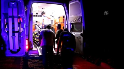 Turist kafilesini taşıyan minibüs şarampole yuvarlandı: 16 yaralı - ADIYAMAN 