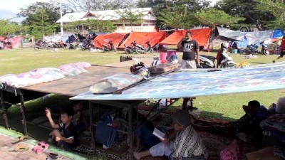 Endonezya'da depremzedeler ihtiyaçlarını karşılamada zorlanıyor (2) - PALU 
