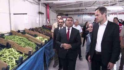 konteyner kent - Finlandiya İçişleri Bakanı Mikkanen, Suriyelilerle buluştu - GAZİANTEP Videosu