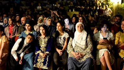 dinler - Masal anlatıcıları Mardin'de buluştu Videosu