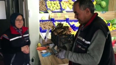 mantar toplama -  Ayı mantarı köylünün gelir kapısı oldu  Videosu