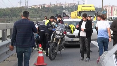 emniyet seridi -  Kağıthane’de seyir halindeki otomobilin sürücüsüne mermi isabet etti Videosu