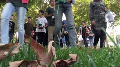 hayvan sevgisi - Kedi, köpek ve kuşları sıcak yuvaya kavuşturuyorlar - DİYARBAKIR  Videosu