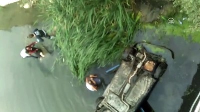 bebek - Nehre düşen araçtaki anne, baba ve bebeği kurtardı - AMASYA  Videosu