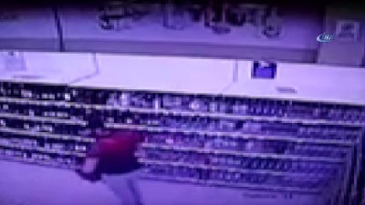 hirsiz -  İçki hırsızlığı güvenlik kamerasında Videosu