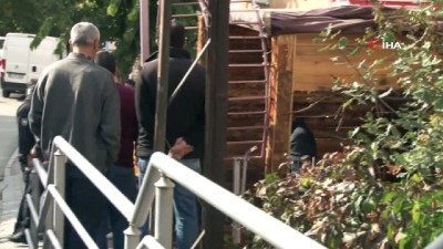 silahli saldiri -  Sokak ortasında güpegündüz silahlı saldırı Videosu