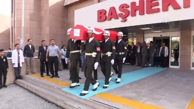 Vatani görevini yaparken hayatını kaybeden asker için tören düzenlendi - ERZİNCAN