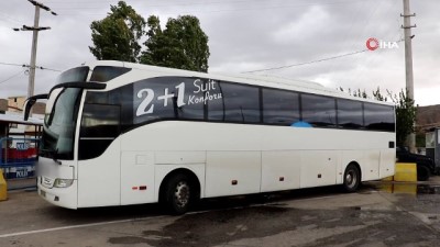 kacak gocmen -  Ankara hayalleri Sivas'ta son buldu...Yurda kaçak yollarla giriş yapan 27 göçmen yakalandı  Videosu