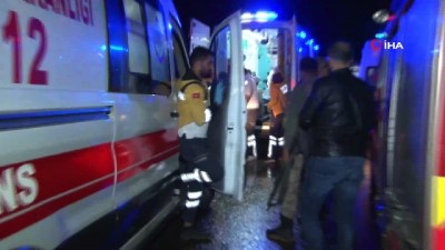 yolcu otobusu -  Diyarbakır’da yolcu otobüsü devrildi: 30 yaralı Videosu