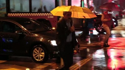 yagmurlu -  İstanbul’da sağanak yağış etkili oluyor  Videosu