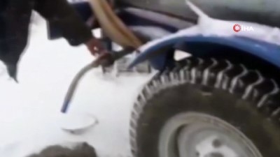 karahisar -  Şuhut'a mevsimin ilk karı yağdı Videosu