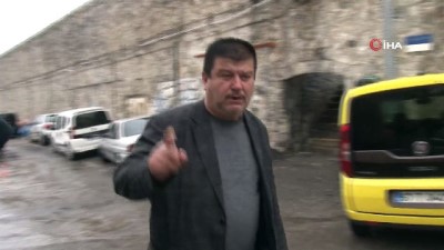 siddetli ruzgar -  Zonguldak’ta dev dalgalar 7 metrelik mendireği aştı  Videosu