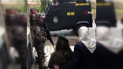 polis telsizi -  Şehit özel harekat polisinin kızına sürpriz  Videosu