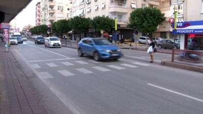 olumlu -  Yaya yolundan geçen yaşlı adama halk otobüsü böyle çarptı  Videosu