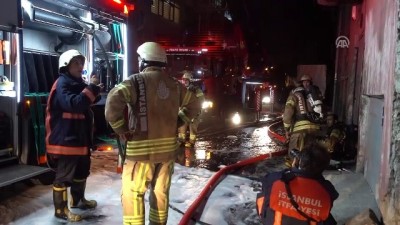 Bayrampaşa'da iş yeri yangını - İSTANBUL