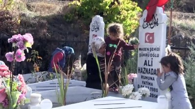 maden kazasi - Ermenek'te madenci ailelerinin acıları hala taze (2) - KARAMAN  Videosu