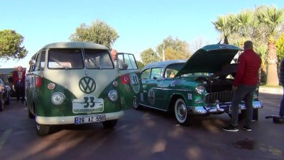 klasik otomobil - Klasik otomobillerden 'Cumhuriyet Rallisi' - BALIKESİR Videosu