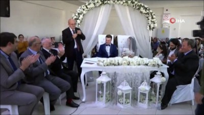  Fransız Ve Türk başkan nikah kıydı