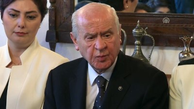 muhalefet partileri - Bahçeli: 'Diğer muhalefet partileriyle aynı konum içerisinde bulunmamaya dikkat ediyoruz'- ANKARA Videosu
