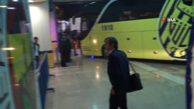 basin mensuplari -  Cocu stadı terk etti  Videosu