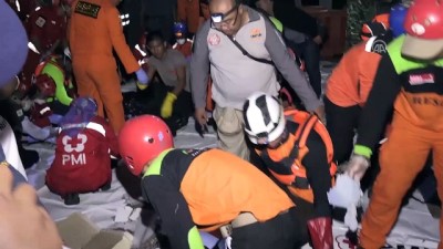 yolcu ucagi - Endonezya’da yolcu uçağı denize düştü (4) - CAKARTA Videosu