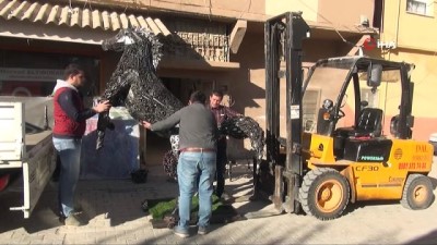  Hurdadan yapılan at ve geyik heykeli Başkent'te görücüye çıkacak 
