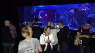 kopek baligi -  Vatozlar arasında Türk bayrağı açtılar Videosu