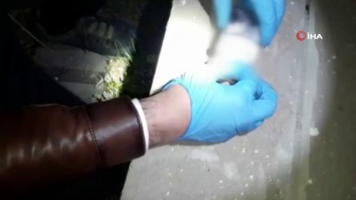 uyusturucu tacirleri -  Aksaray’da sokak satıcılarına darbe: 3 tutuklama  Videosu