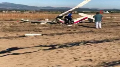 tarim arazisi -  Eğitim uçağı düştükten hemen sonra olay yeri böyle görüntülendi Videosu