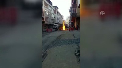 Kazı çalışmasının zarar verdiği doğalgaz hattında yangın - İSTANBUL 
