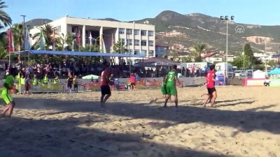 Plaj futbolunda şampiyon Erciş Belediyespor - ANTALYA