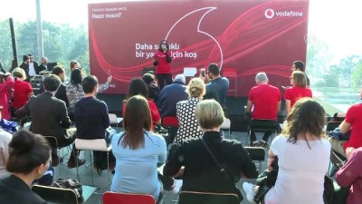 dizi oyuncusu - Vodafone 40. İstanbul Maratonu'na doğru - İSTANBUL  Videosu