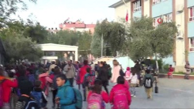  Aydın’da okulda yangın paniği: Eğitime 1 gün süreyle ara verildi 