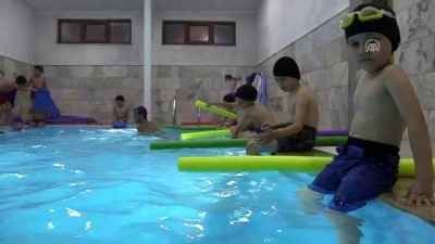 yuzme kursu - Tarihi hamamda yüzme kursu - AMASYA  Videosu