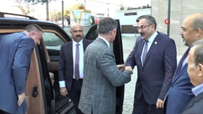 inisiyatif -  TBB Başkanı Fevzioğlu: “Hukuk Fakültesi bitirenlere sınav getirilsin” Videosu