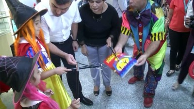 hastane - Hastane koridorları palyaçolarla şenlendi - ANTALYA  Videosu