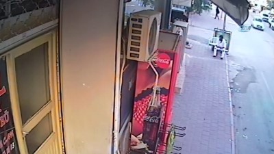 kadin kiligi -  Polis, Kapkaççıyı İnstagram'dan açtığı sahte hesapla yakaladı  Videosu