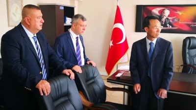 kiralik arac -  Çin Ankara Büyükelçisi YU Hongyang: “Türk doktorlarının üstün yeteneğini gördük'  Videosu