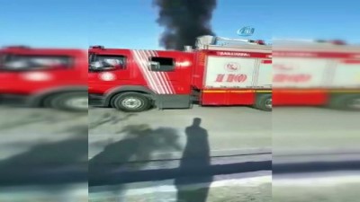 guvenlik onlemi -  Park halindeki hafif ticari aracı ateşe verdiler  Videosu