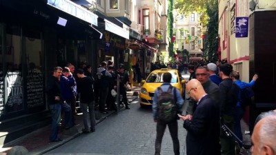 Taksim'de izinsiz gösteri - İSTANBUL 