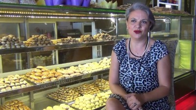 yabanci turist - Lorun en tatlı hali: Lor tatlısı - BALIKESİR  Videosu