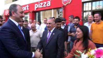 Adalet Bakanı Gül Cizre'de esnafı ziyaret etti - ŞIRNAK 