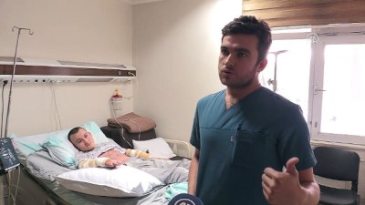 Afgan gencin kolları kesilmekten kurtarıldı - ERZURUM 